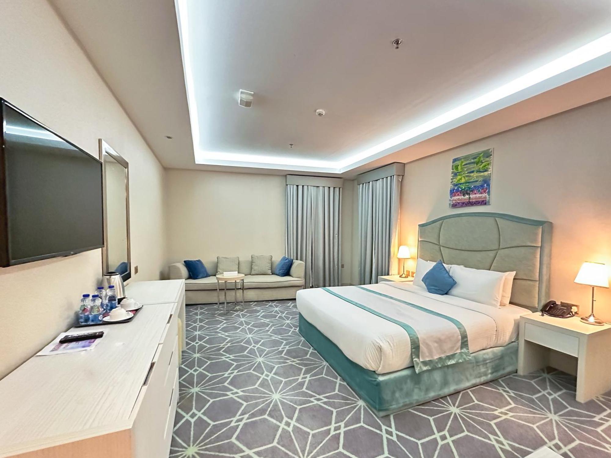 The Victory Hotel Doha Kültér fotó